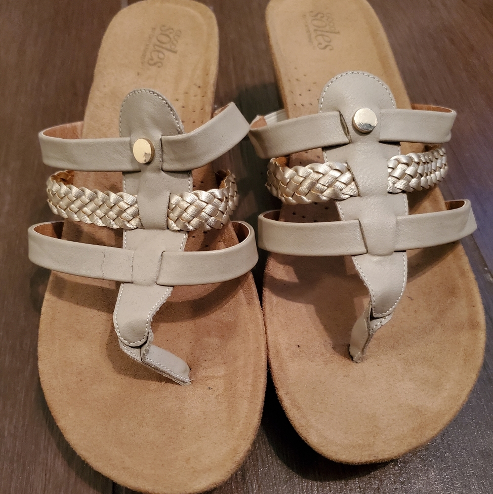 Catherine's wedges
